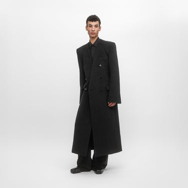 MINIMALIST DOUBLE BREASTED TAILORED COAT