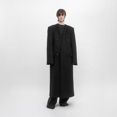 MINIMALIST DOUBLE BREASTED TAILORED COAT