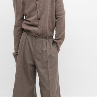 KNEE SHAPE TAILORED PANTS