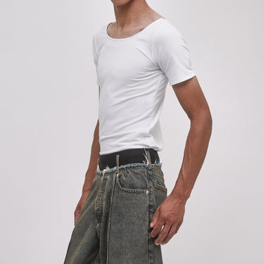 RELAXED-FIT JEANS