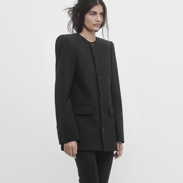 SINGLE BREASTED ROUND-NECK TAILORED JACKET