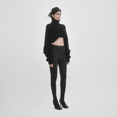 CROPPED KNIT TURTLENECK